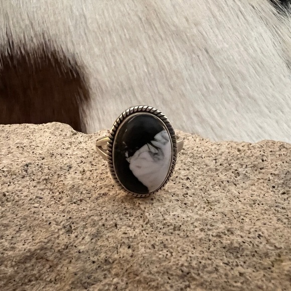 Hand Crafted Jewelry - ❤️ White Buffalo Turquoise Matte Brushed Sterling Ring Navajo Style Adj Sz 4.5-8